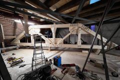 Tragbinder in ehemaliger Klosterkirche