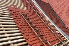 Kirche Lenzfried Dach umschlagen